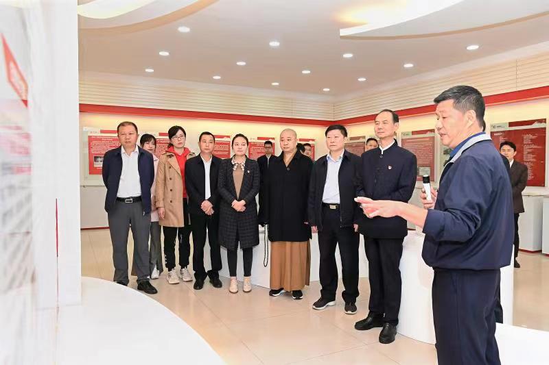 福建省人大常委會黨組書記、副主任雷春美和全國人大代表到順昌虹潤等地調研